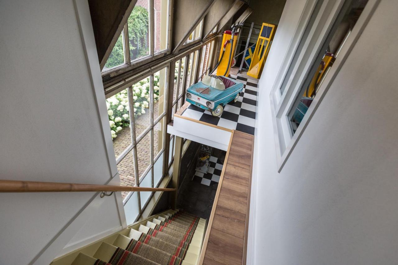 D' Ald Skoalle - Sfeervol Appartement In Oude School. Wijtgaard Exteriör bild